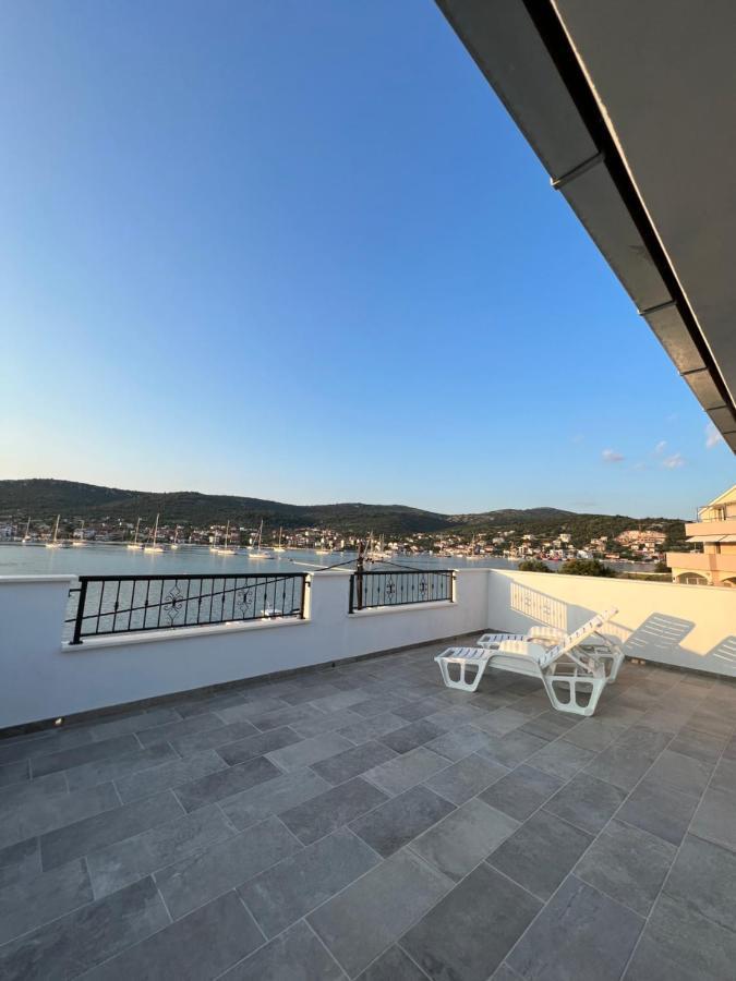 Apartmani Tamaris Vinišće Екстериор снимка